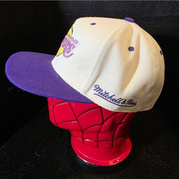 Laker Fitted 7 3/8 - Picture 2 of 5